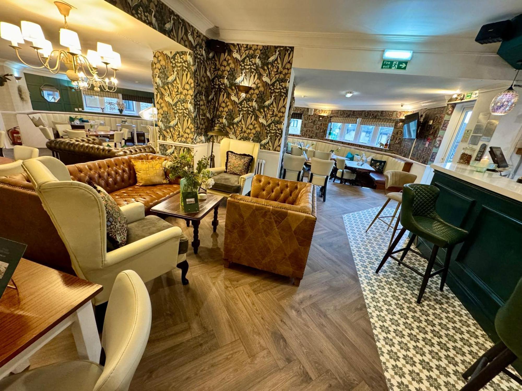 The Old Stone Trough Country Hotel Kelbrook Екстер'єр фото